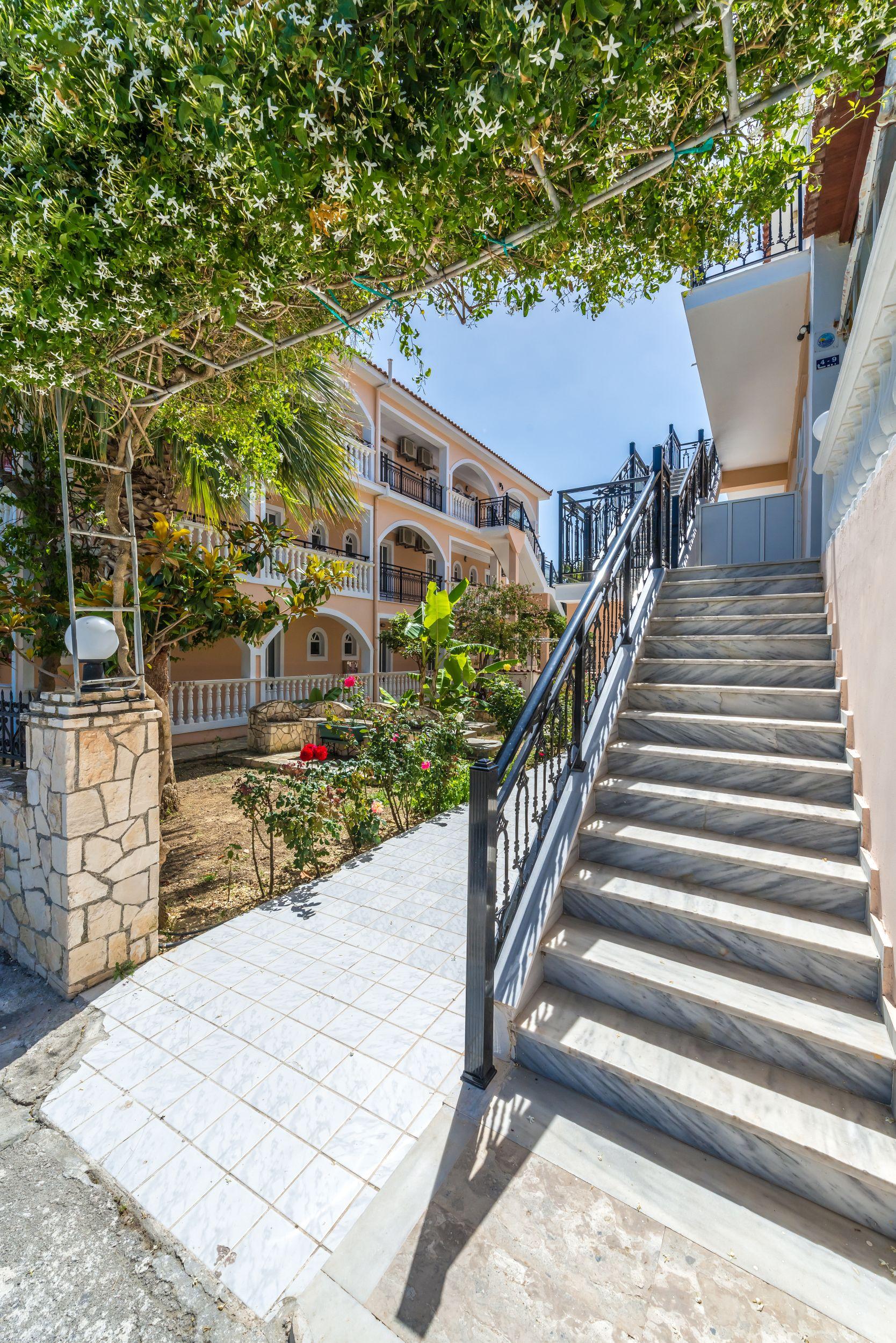 Athina Apartments ไซคิย์นธอสทาวน์ ภายนอก รูปภาพ