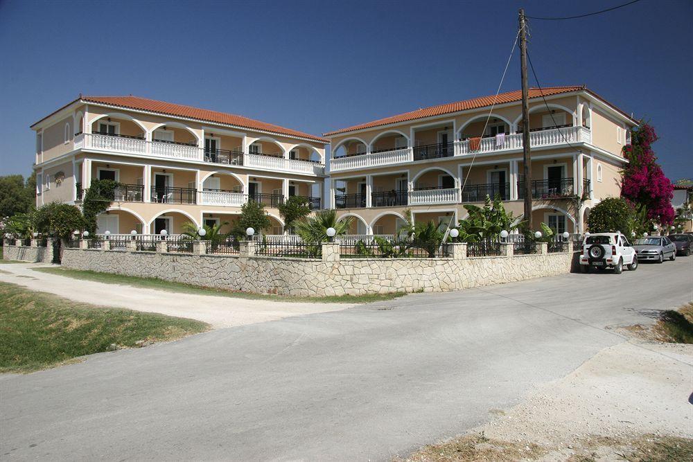 Athina Apartments ไซคิย์นธอสทาวน์ ภายนอก รูปภาพ