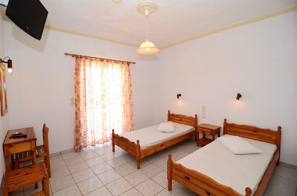 Athina Apartments ไซคิย์นธอสทาวน์ ภายนอก รูปภาพ